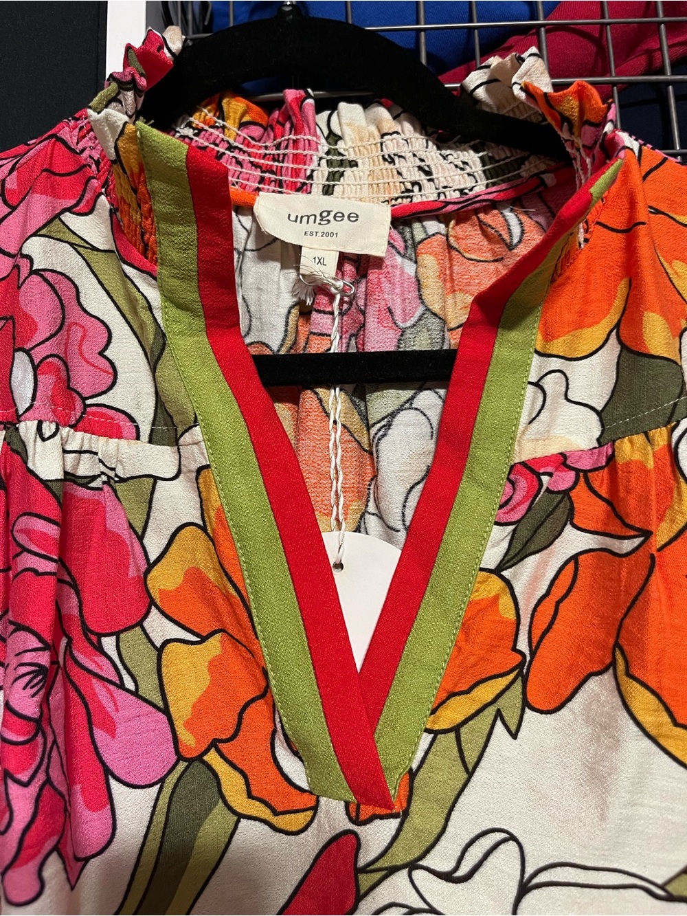 Umgee Pink & Orange Floral V-Neck Top with Green Trim - Picture 3 of 4